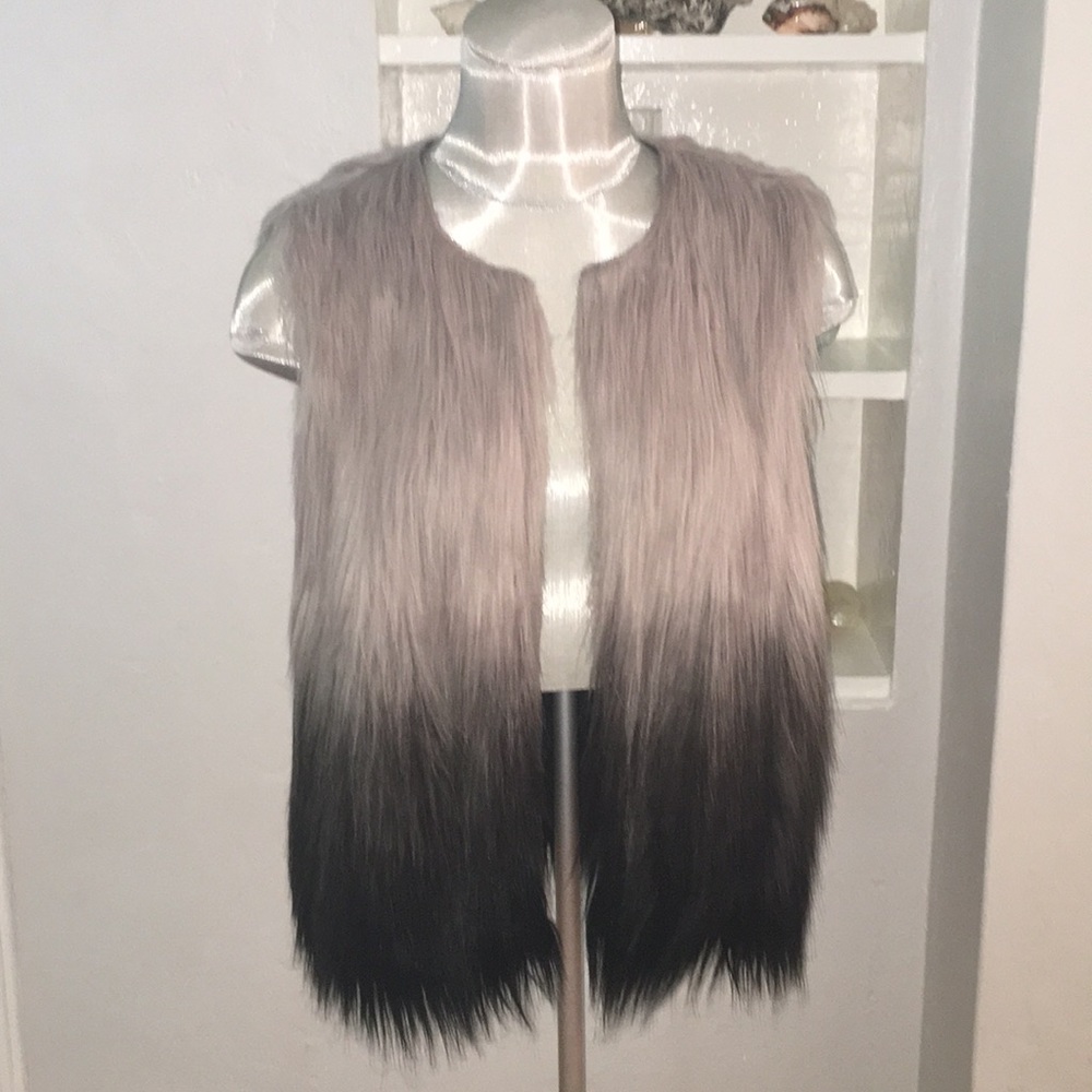 BCBGMaxAzria Luna combo, gray and black fur jacket
